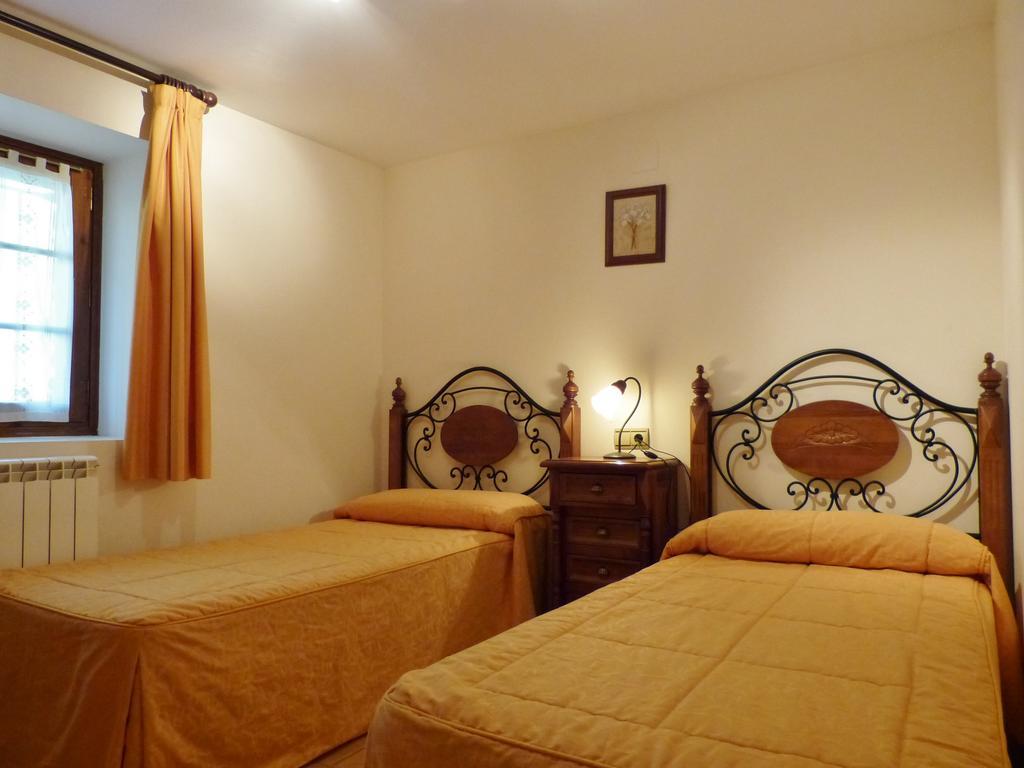 Casa Casbas Guest House Guasillo Exterior photo
